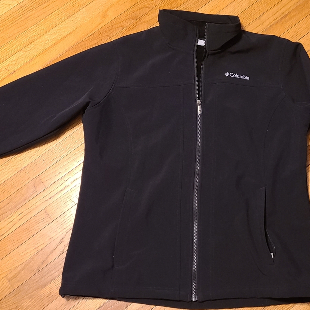 Columbia Black Full-Zip Jacket